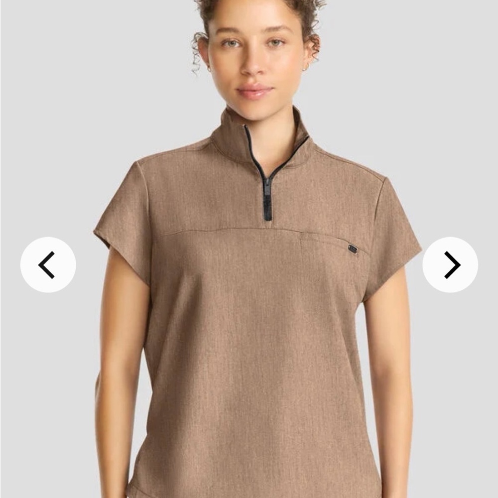 Healing Hands Quest 1-pocket stretch tuck in half zip scrub top
